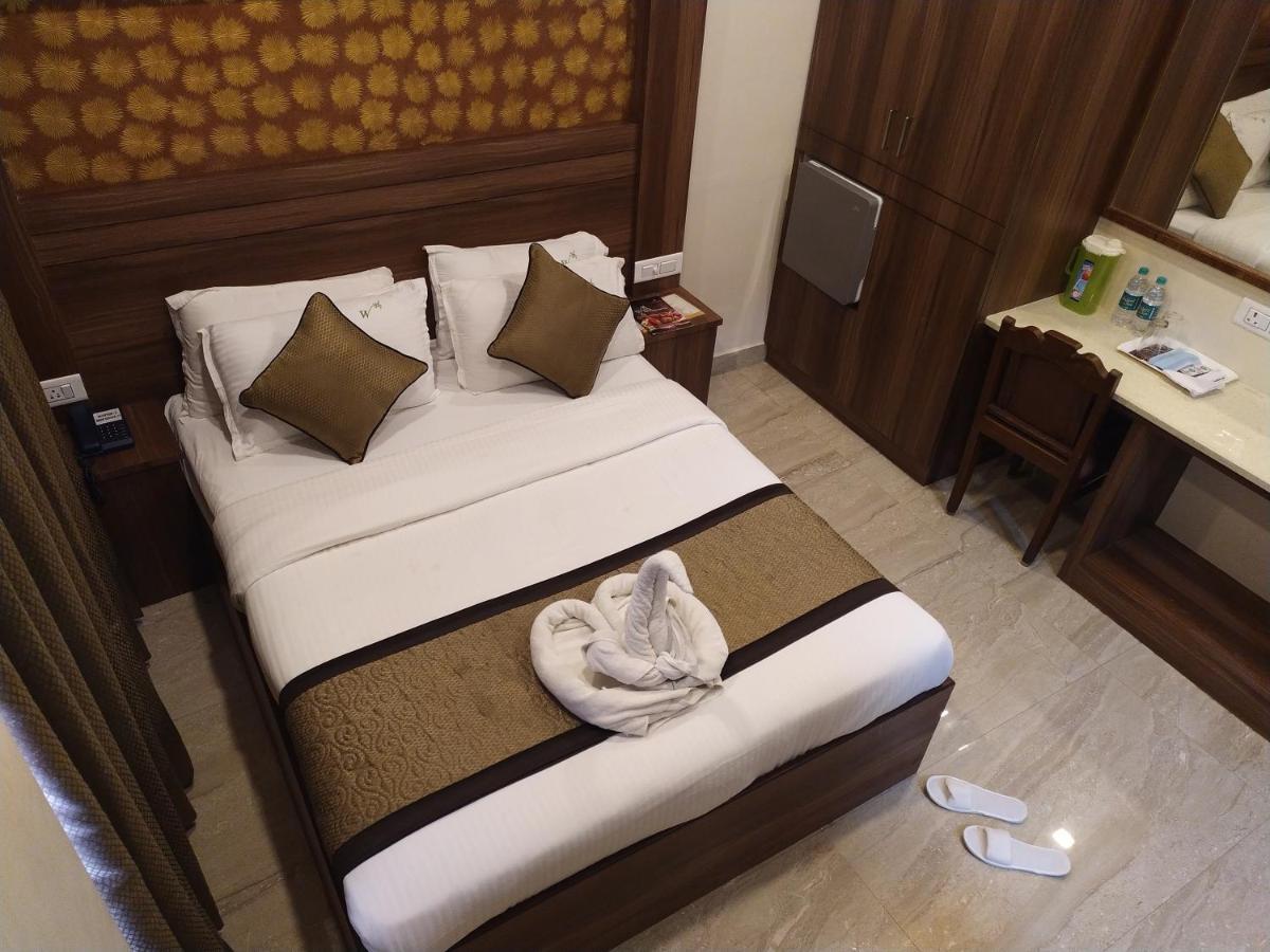 Hotel White Boutique Pondicherry Exteriör bild