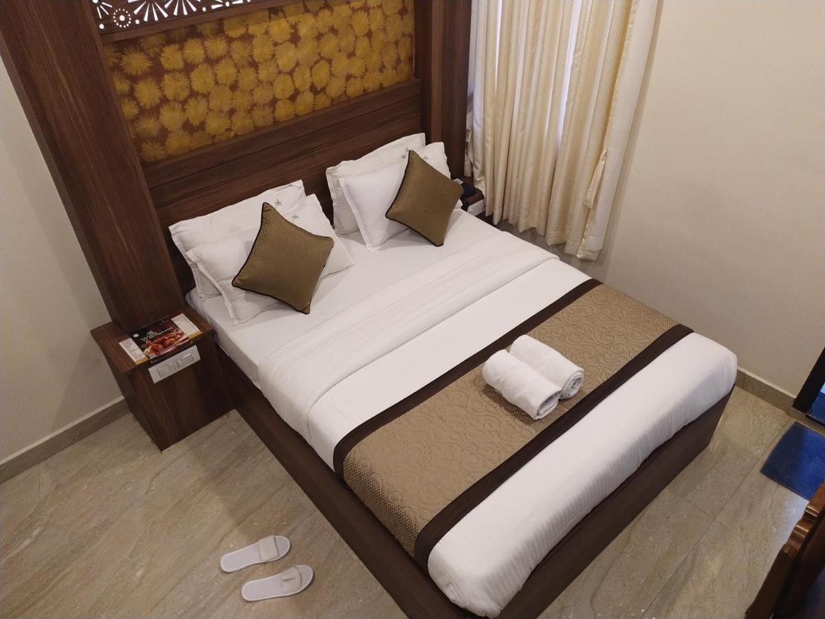Hotel White Boutique Pondicherry Exteriör bild