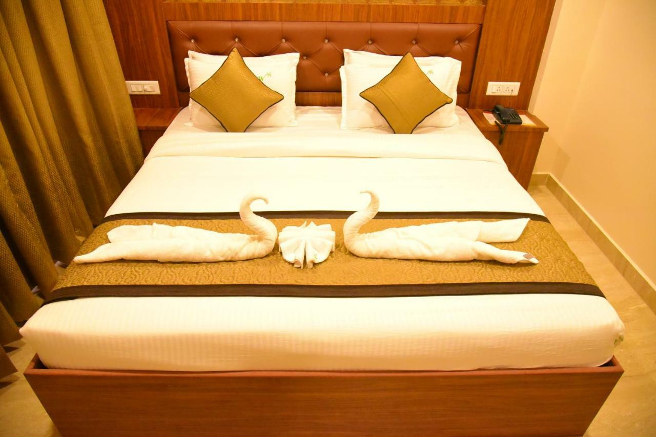 Hotel White Boutique Pondicherry Exteriör bild