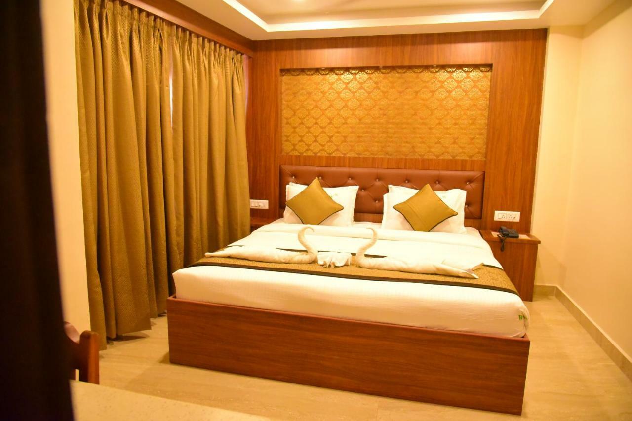 Hotel White Boutique Pondicherry Exteriör bild